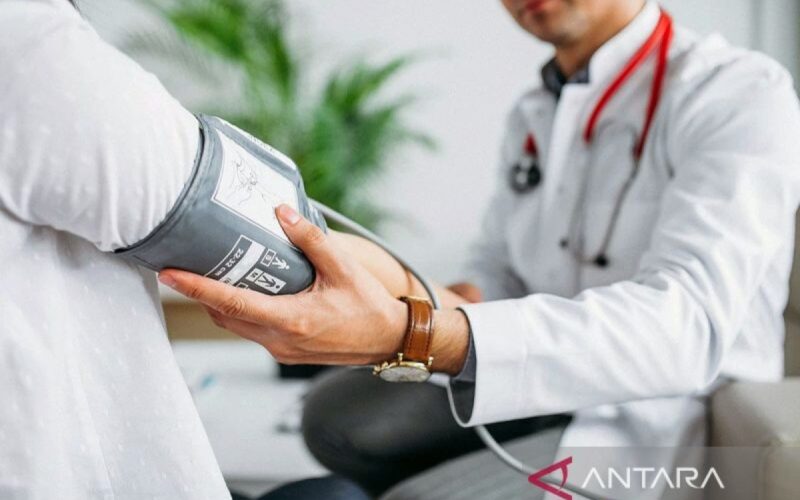 Dokter anjurkan minum obat hipertensi sampai tekanan darah normal