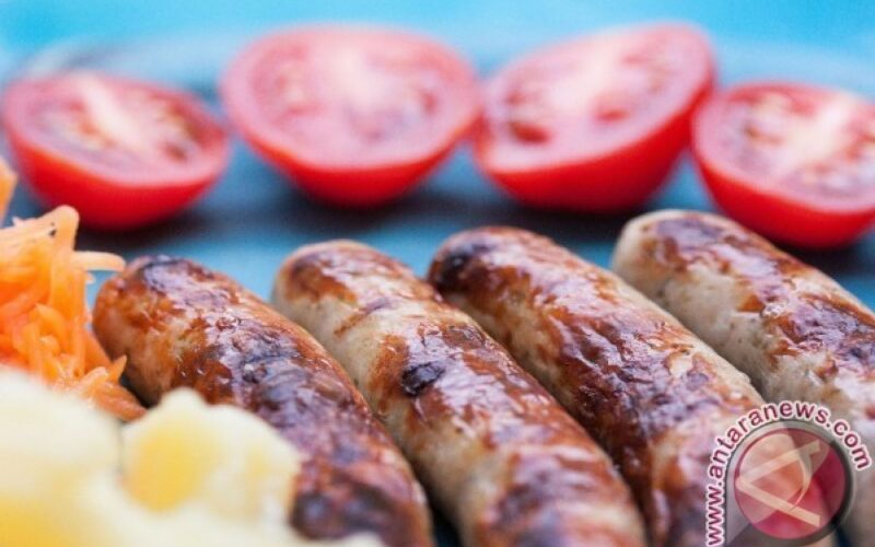 Mengurangi porsi daging olahan dapat cegah penyakit kardiovaskular 