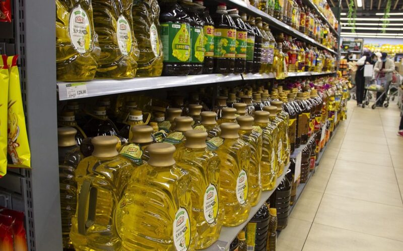 Daftar harga dan cara memilih minyak jagung